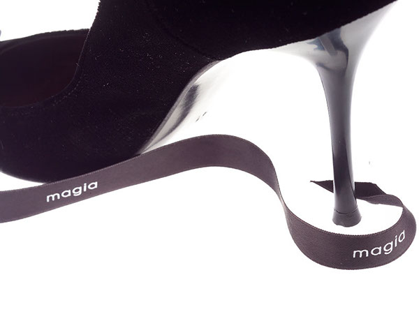 etiquetas de tela , etiquetas bordadas ,&nbsp; etiquetas estampadas , cintas impresas y cintas personalizadas, ropa, etiquetas para ropa, madrid, dis