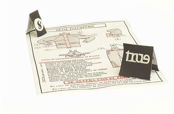 etiquetas de tela , etiquetas bordadas ,&nbsp; etiquetas estampadas , cintas impresas y cintas personalizadas, ropa, etiquetas para ropa, madrid, dis